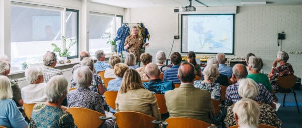 Aalsmeer: Henk Stenvers over 500 jaar doperdom